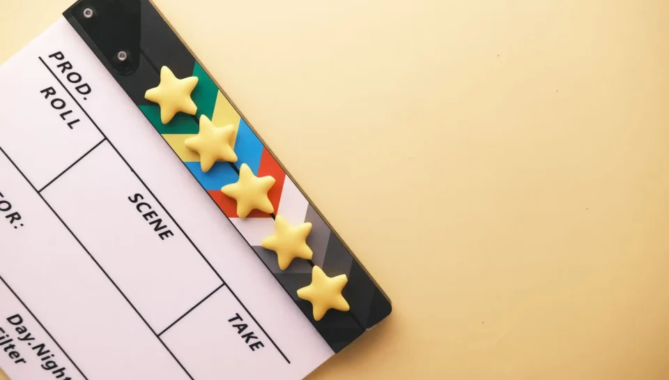 film review structure